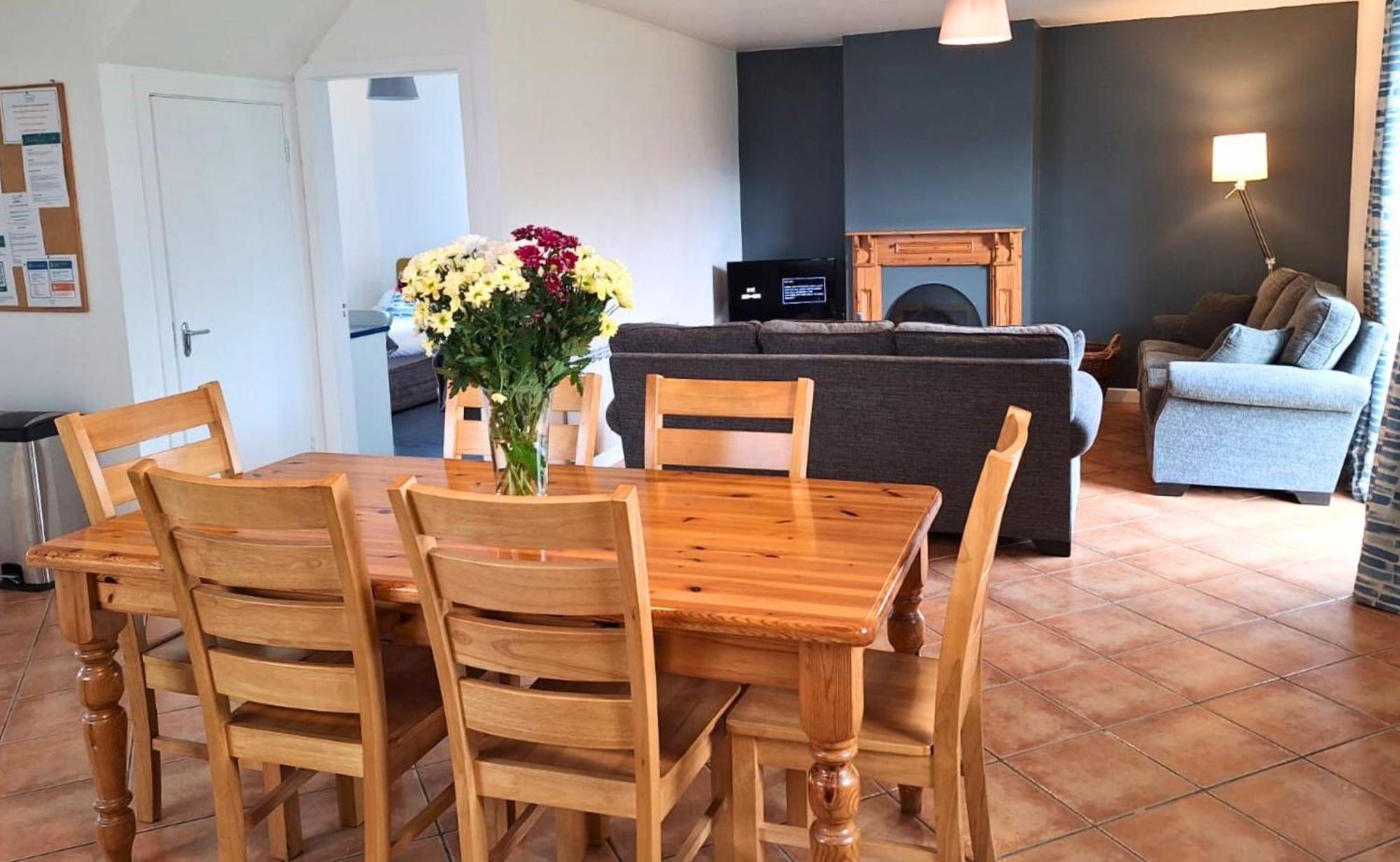 Dingle Harbour Cottages 3 Bed Sleeps 7 By Trident Holiday Homes 외부 사진